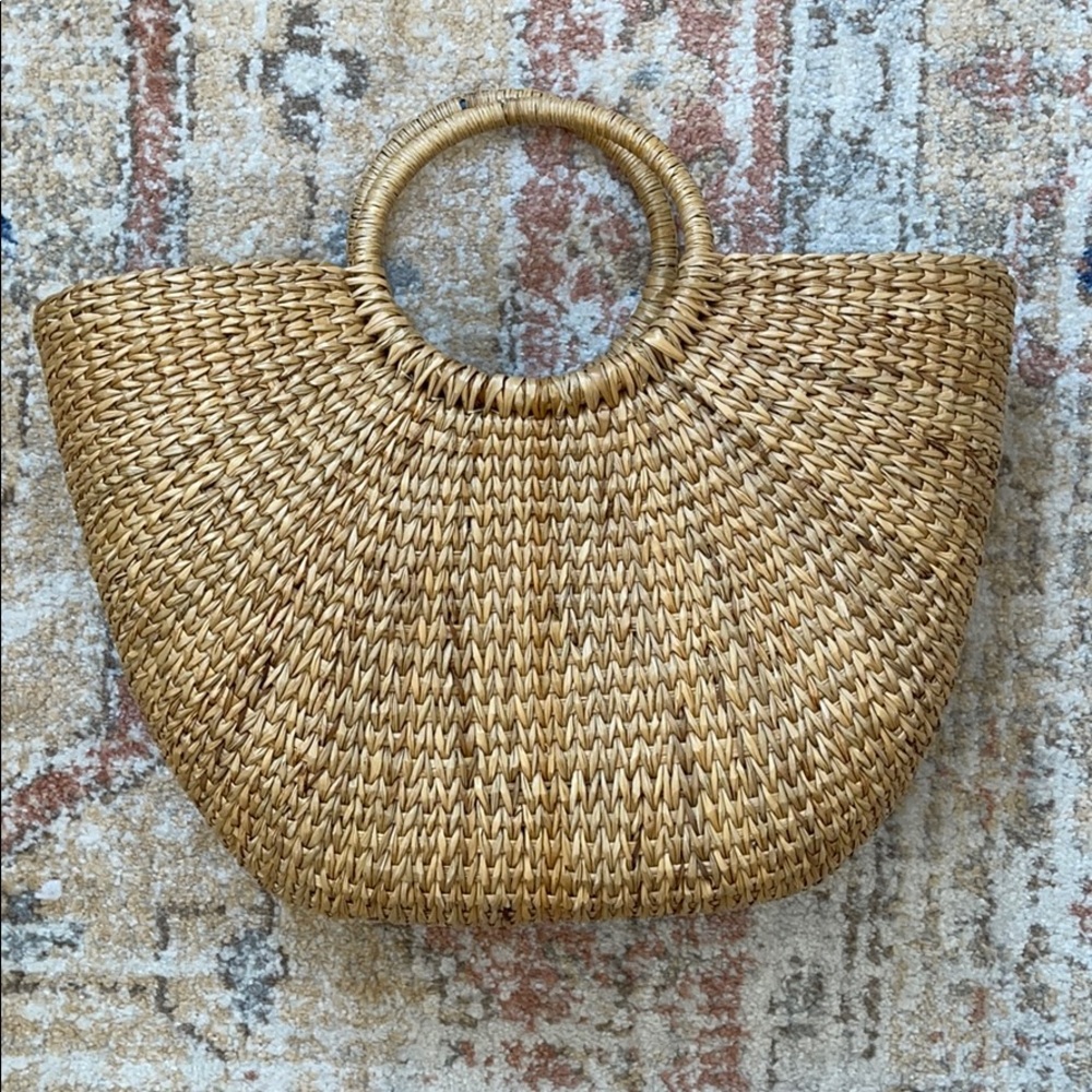 Wicker purse
